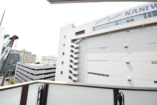 ONE ROOF RESIDENCE KIBA WESTの物件内観写真